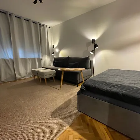 Klimatyczna Kawalerka W Centrum Apartment